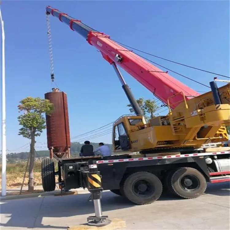 竞秀专业吊车租赁多少钱