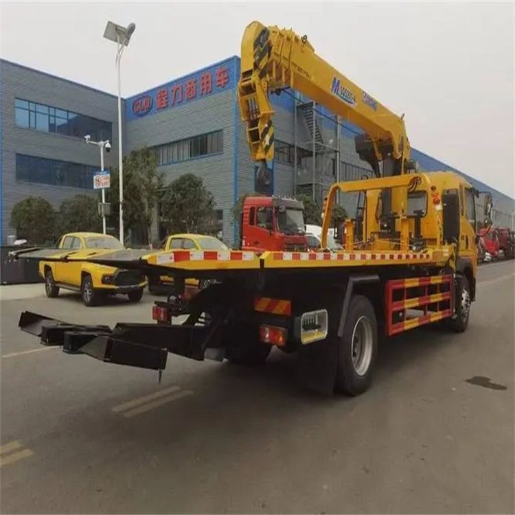 竞秀附近小随车吊出租电话，轻松解决搬运烦恼