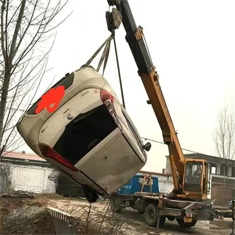 竞秀随时待命，吊车24小时道路救援服务全解析